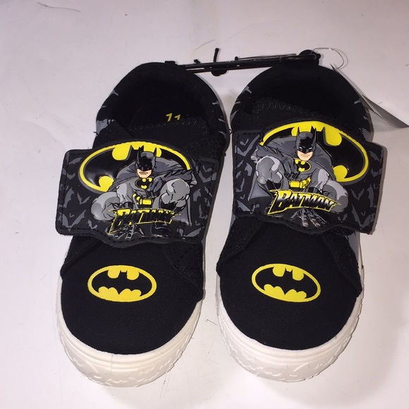 boys batman shoes